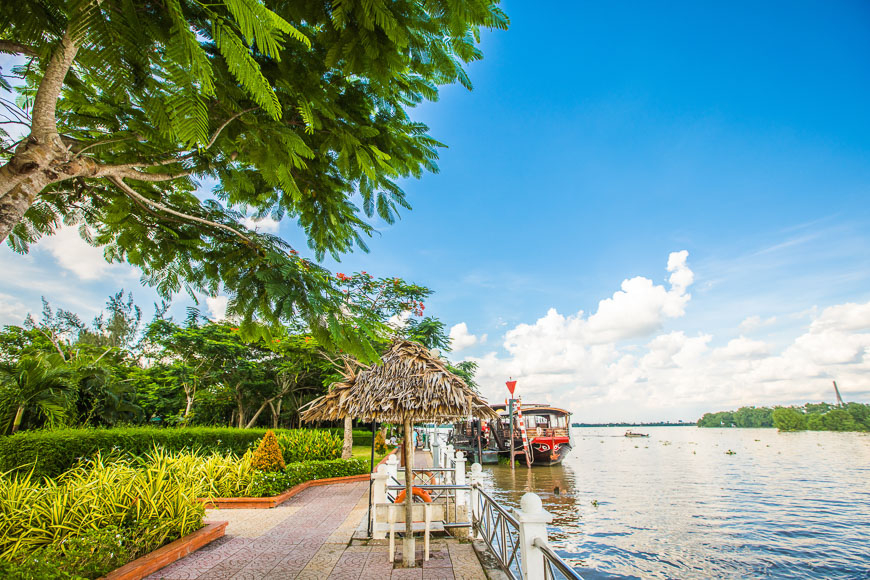 khu nghỉ dưỡng ven sông Cần Thơ