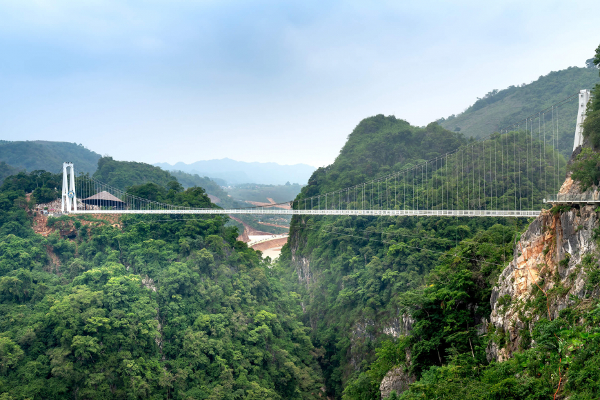 Son La Glasbrücke